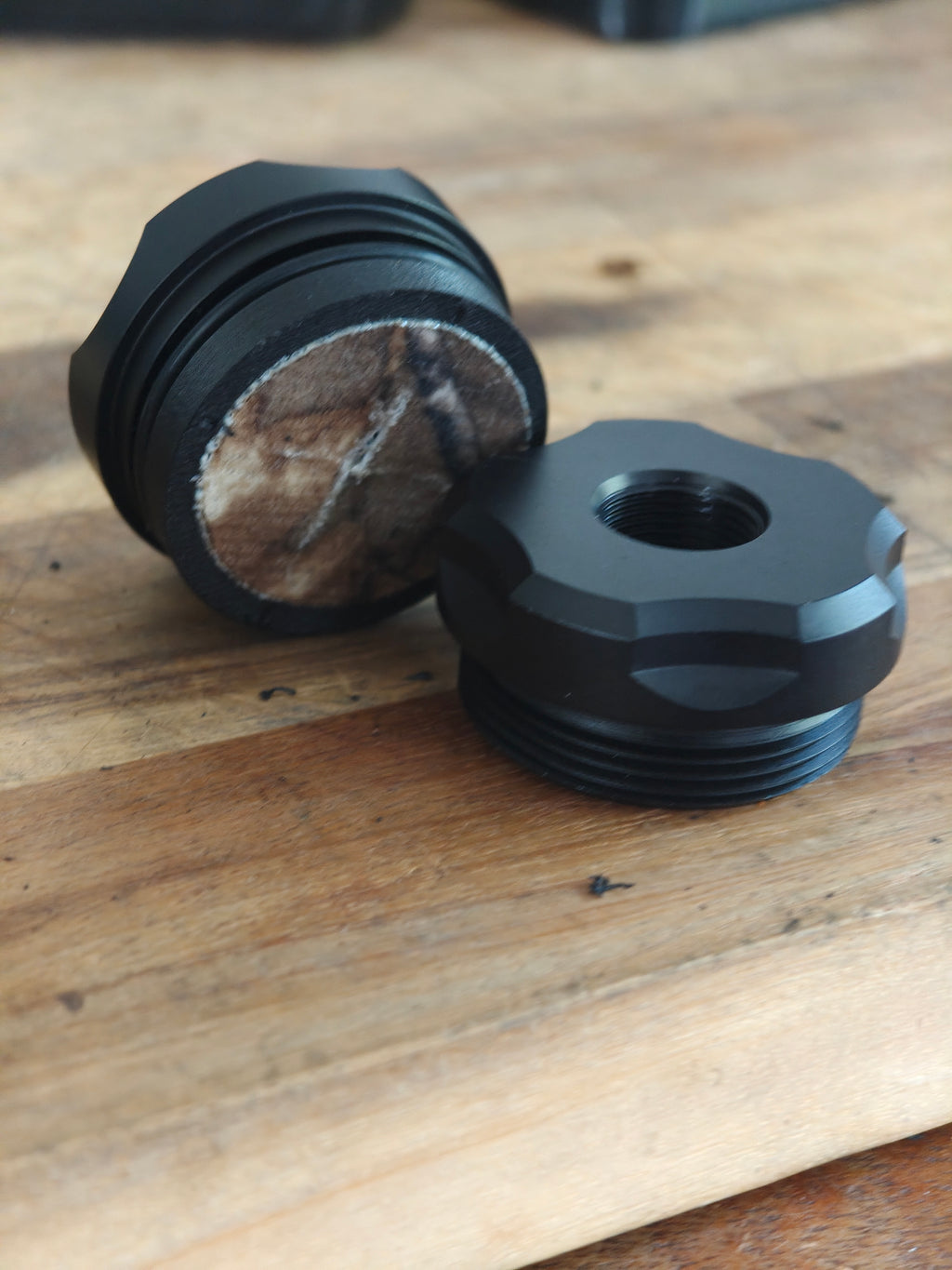 Metal replacement caps voor Model Core Sound Moderator - Silent Air... image 2