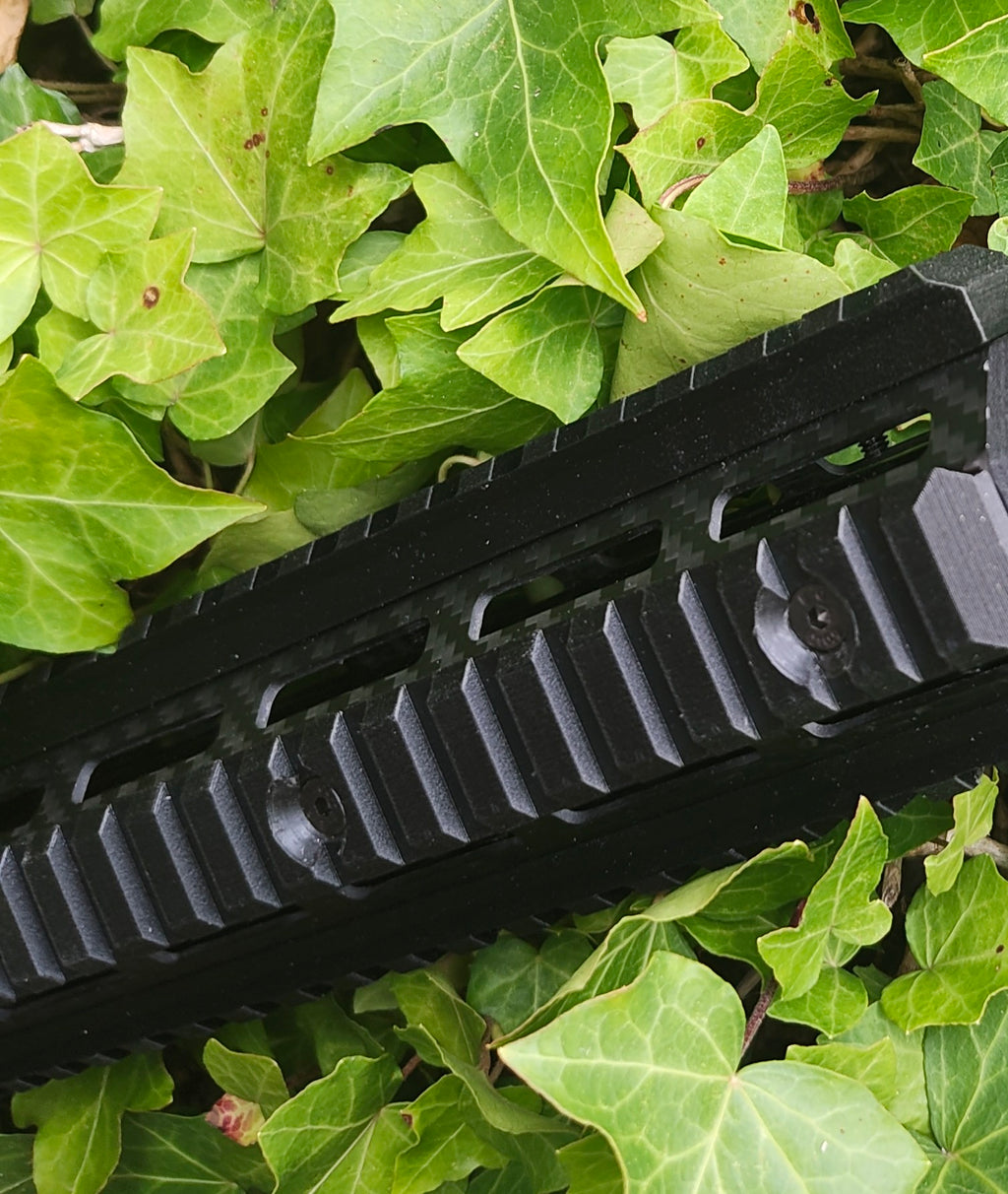 MK18 style rail set for 10 inch carbon handguard